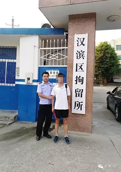 2beefc8ede584f5021c85093d6206bc1.jpg