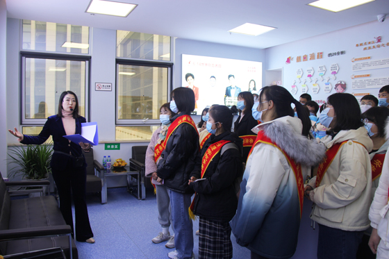 汇集爱心洪流 传递献血理念——2020年安康学院学生参加血站开放日活动