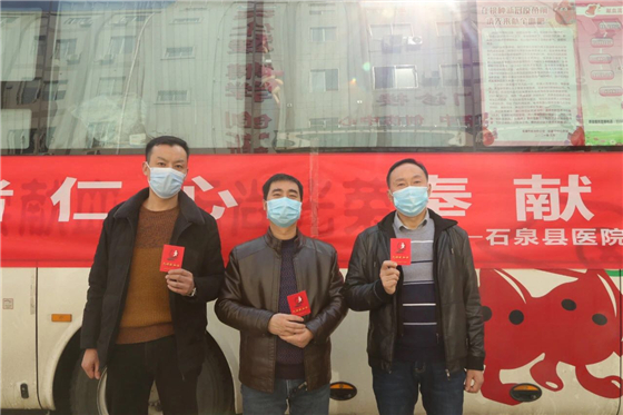 白衣天使献热血 众志成城抗疫情