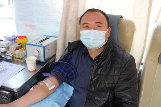 血液是生命的礼物——中国联通安康市分公司、安康大数据运营有限公司联合开展冬季应急献血活动