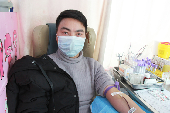 用爱心为春日注入一份活力——安康市妇幼保健院积极组织爱心献血活动