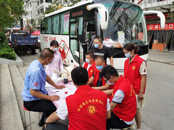 健康向上 热心公益——旬阳县甘溪镇积极组织无偿献血活动