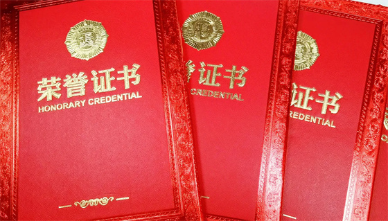 安康李军，18年献出“10”个自己……