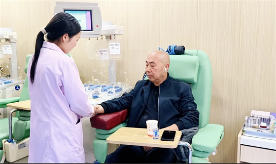 安康李军，18年献出“10”个自己……