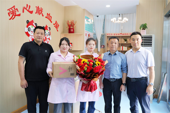 安康市中心血站开展“5·12”国际护士节慰问活动