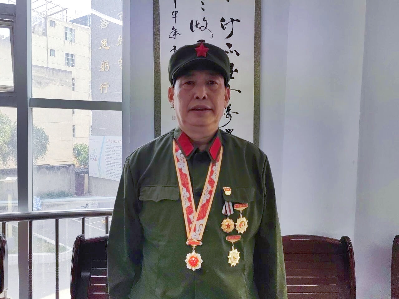李辉金
